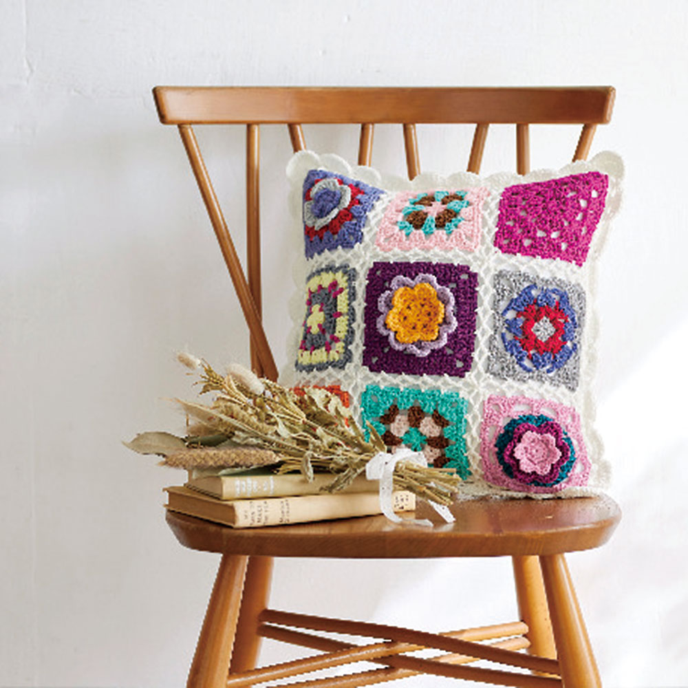 つなげて楽しむレトロポップなモチーフ編み ネイビー×オレンジ×ライトグリーン