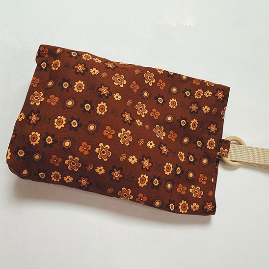 MILK BUSH BOY 入園入学グッズ手作りキット 6点セット〈70s flower〉ブラウン