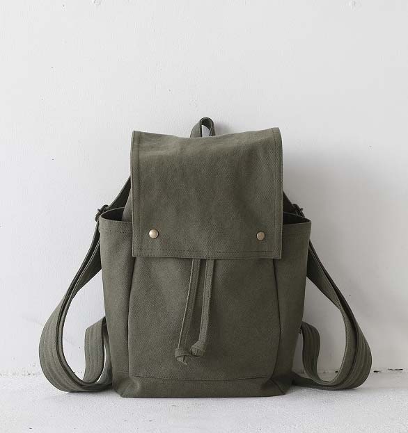 シンプルで機能的 毎日持ちたい帆布のバッグ