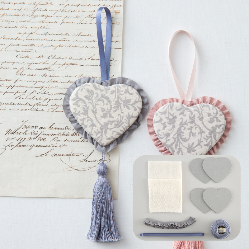 タッセル付きハート形アロマオーナメントキット・2個ブルーグレー