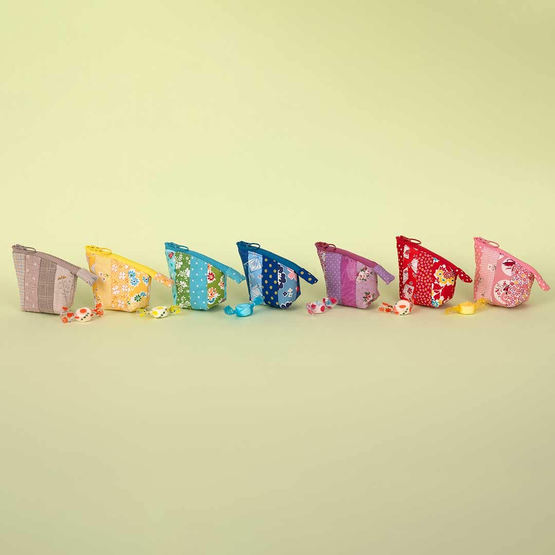 7(セブン)ポーチ