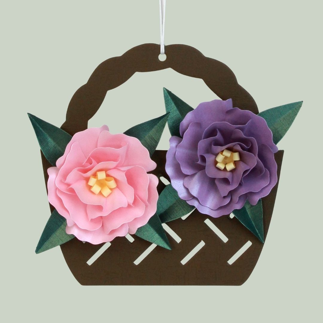 立体切り絵　花カゴ飾り　トルコ桔梗