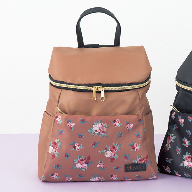 リュックサック　ブラウン