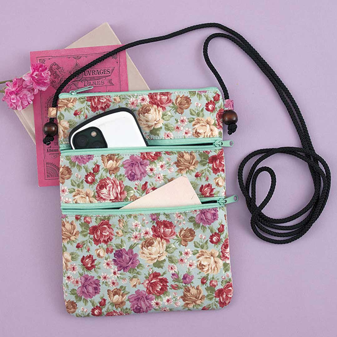 3ファスナーサコッシュ　ローズブルー