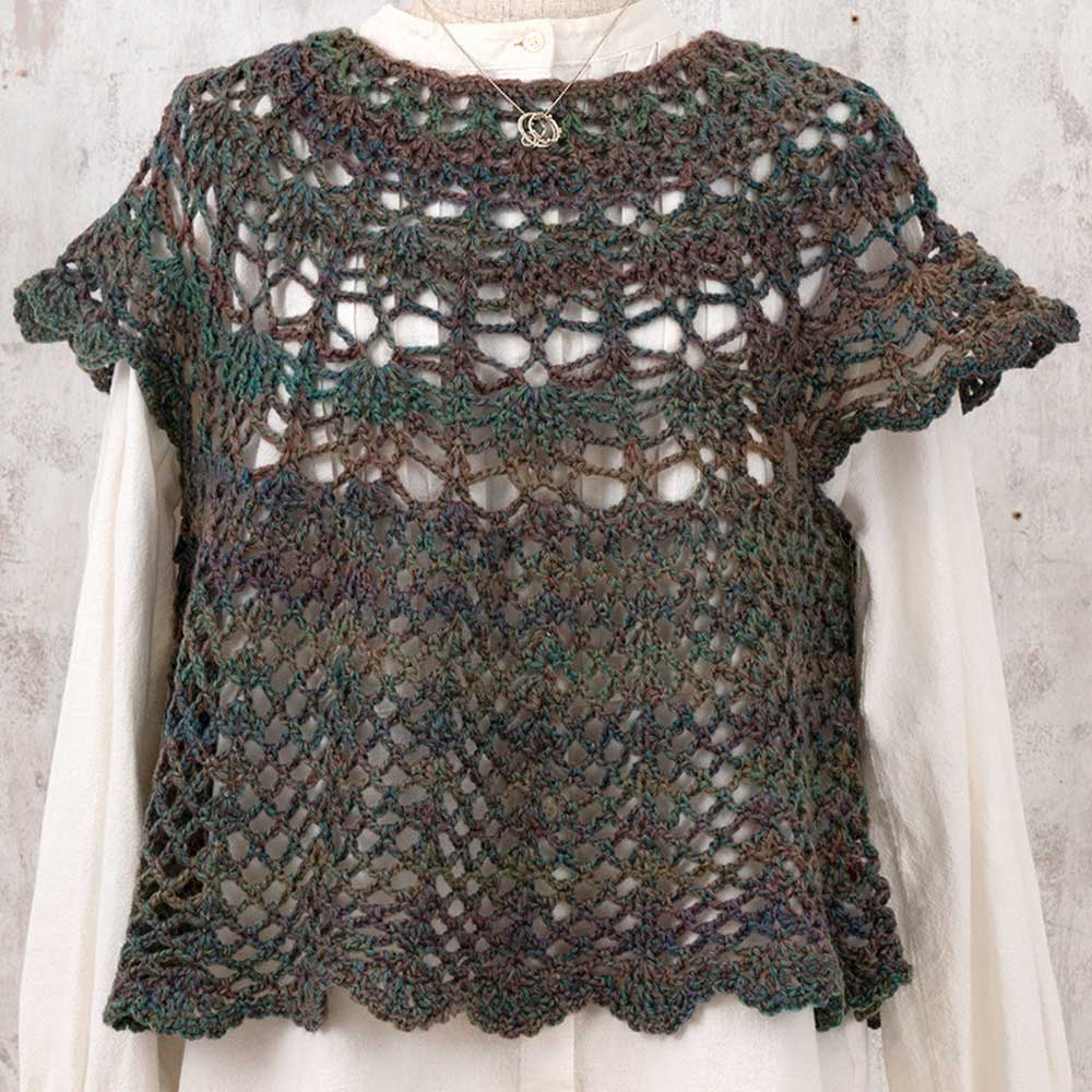 かぎ針編み丸ヨークベスト