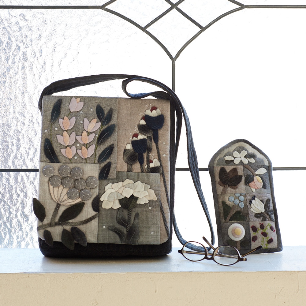 ショルダーバッグブルーム(メガネケースつき)