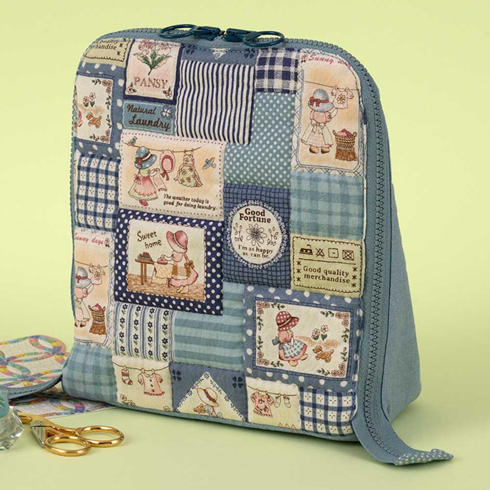 スタンド型ソーイングケース