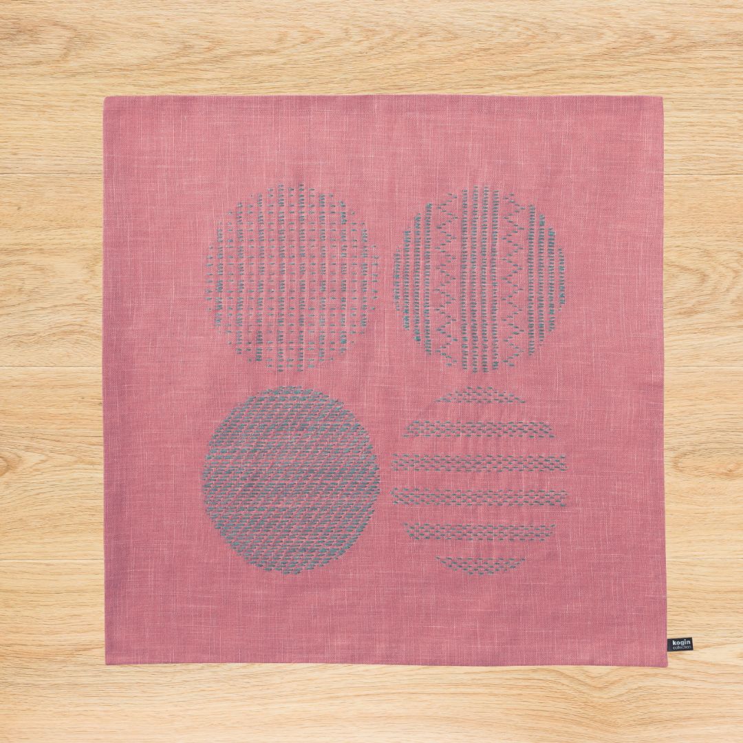 こぎん模様の刺し子クロス ドット柄の風呂敷