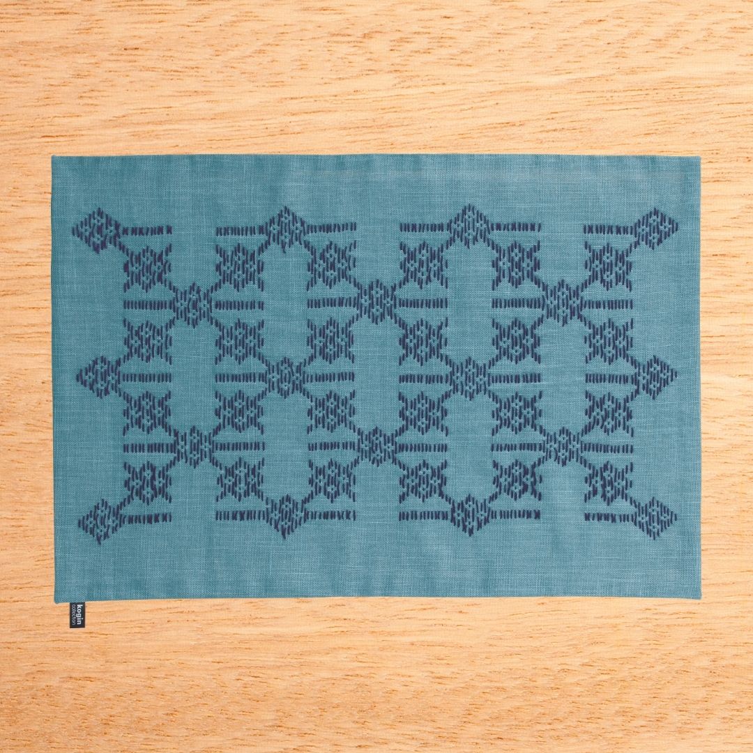 こぎん模様の刺し子クロス 結び模様のランチョンマット