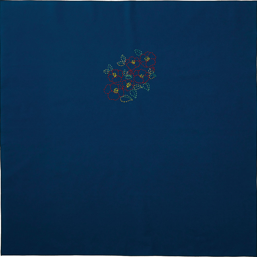 縫製済み刺し子の風呂敷　椿