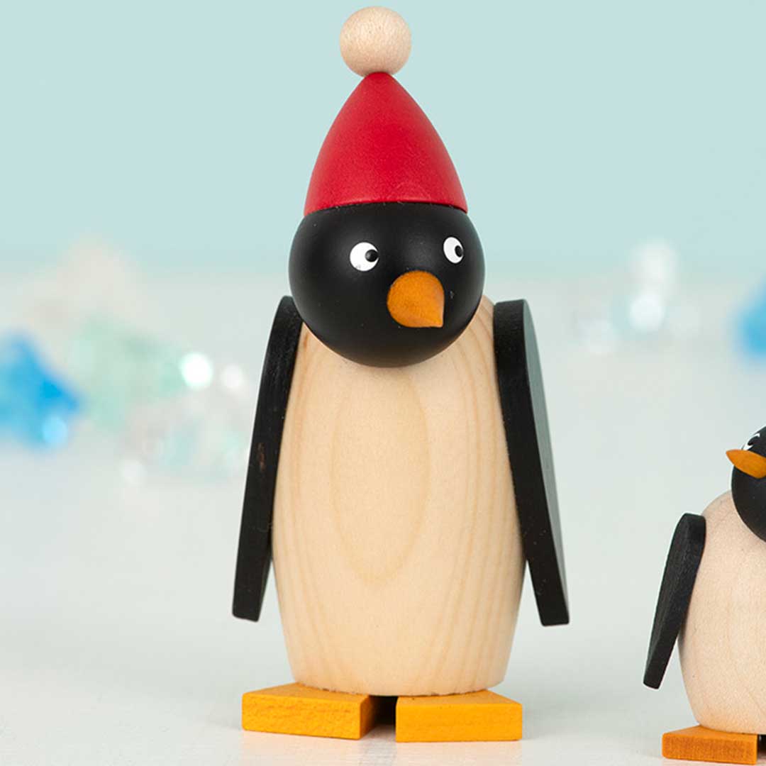 赤帽子のペンギン