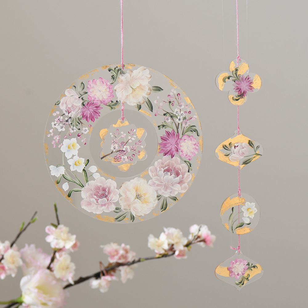 沖 昭子の「牡丹の新春リース」を描く ・素材セット