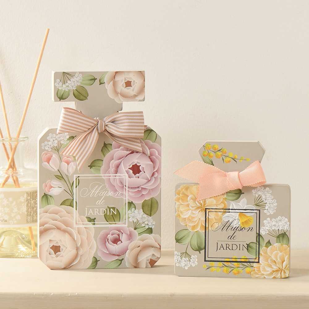 川島詠子の「フラワーパフュームボトル」を描く・素材セット