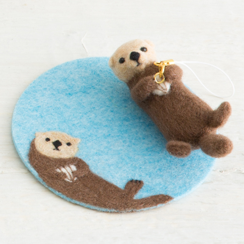 yucoco cafeさんの羊毛フェルト ラッコ