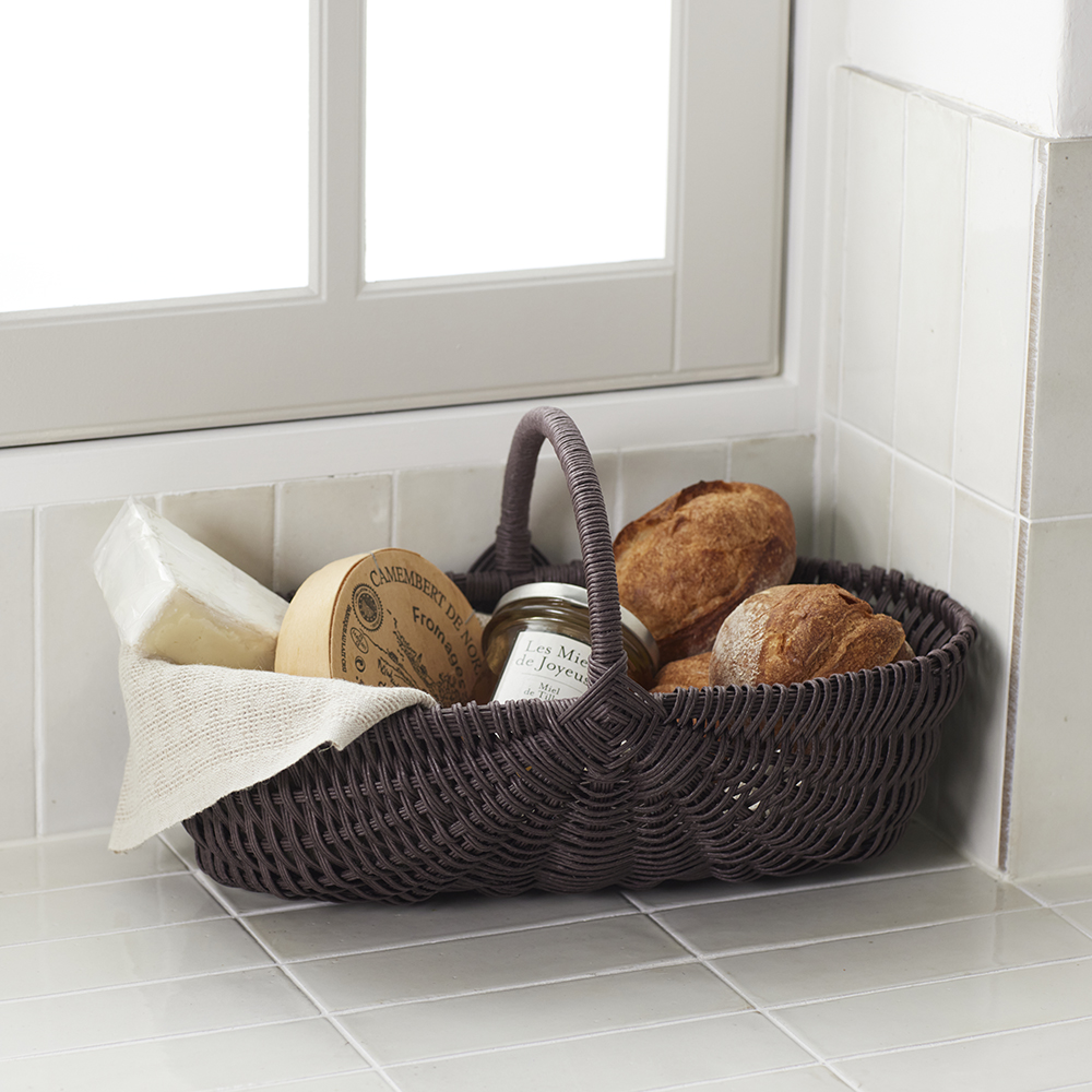 紙バンドで作る フランス・ブルターニュ地方のかご