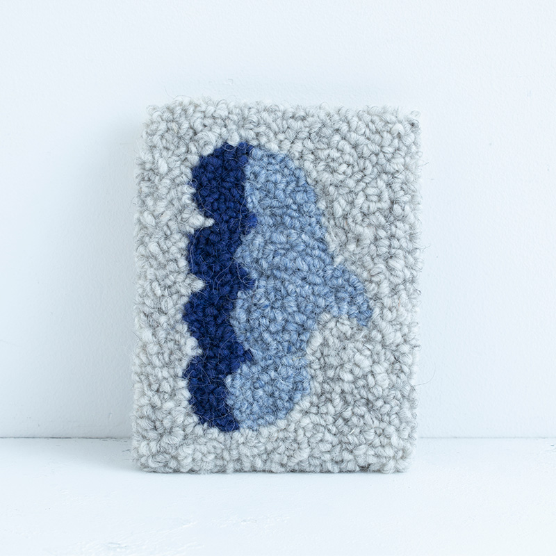 WOOLY 井上直美さんの パンチニードルで作る 北欧風フレーム「バード」