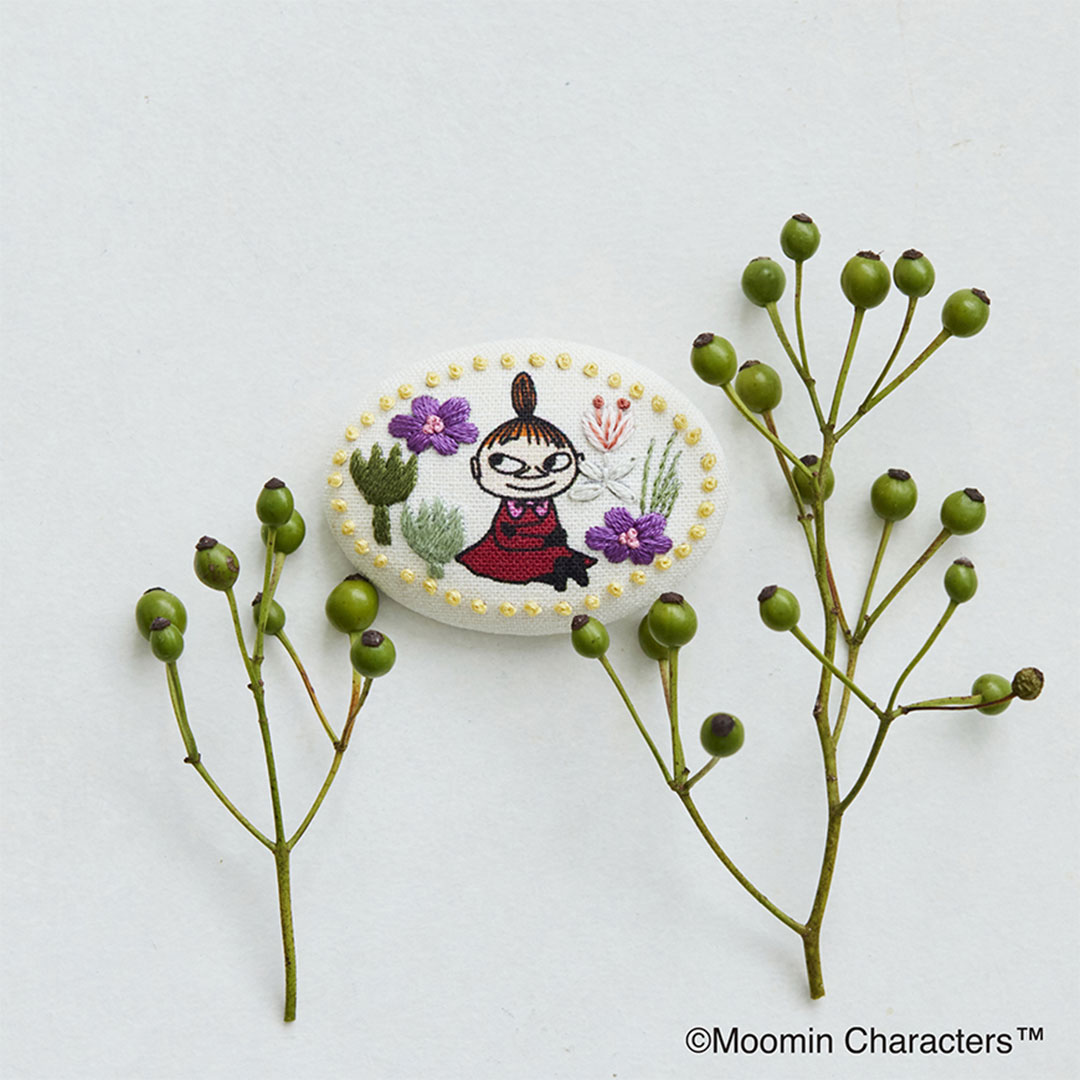 ムーミン ボタニカル刺しゅうブローチ〈リトルミイ〉