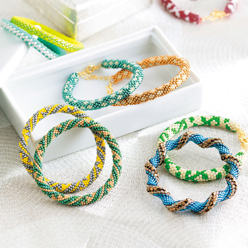 〈レシピ〉ビーズクロッシェのブレスレット