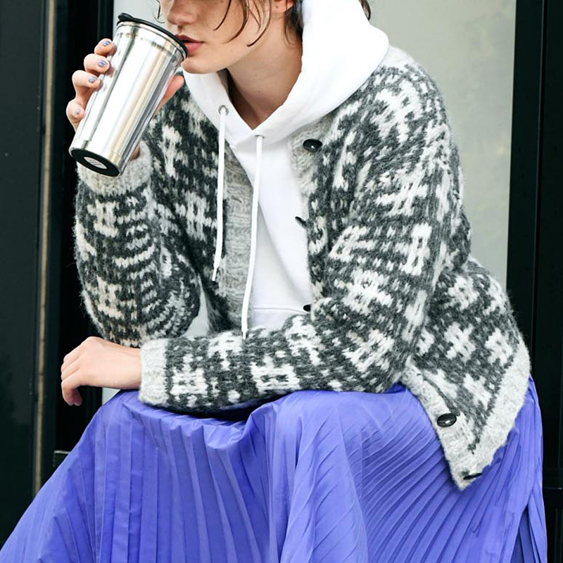 〈レシピ〉モノトーンのカーディガン