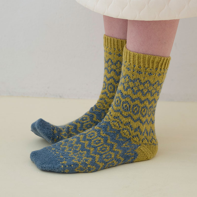 〈レシピ〉Keitoカラーの編み込みソックス