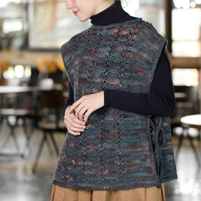 〈レシピ〉深緑・えんじ色系のベスト／グレー系のベスト