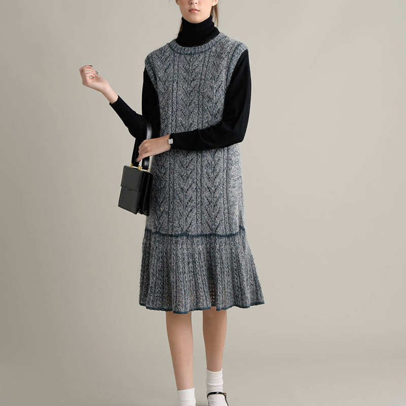 〈レシピ〉透かし模様のワンピース