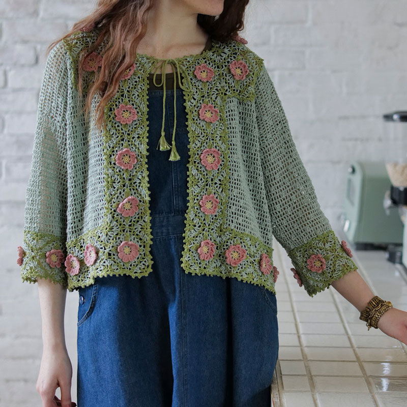 〈レシピ〉花モチーフのカーディガン