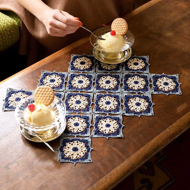 〈レシピ〉四角モチーフのテーブルセンター