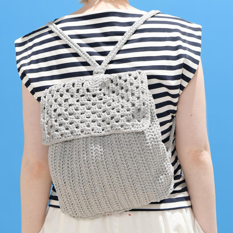 〈レシピ〉グレーのリュック