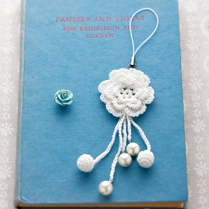 〈レシピ〉バラのストラップ