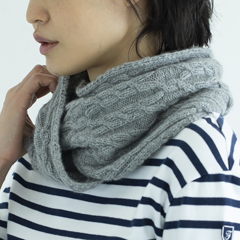 〈レシピ〉カシミヤ2本どり、ライトグレーのスヌード