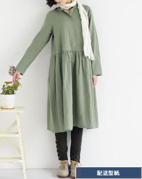 【配送型紙】　水野佳子のスタンドカラーのワンピース