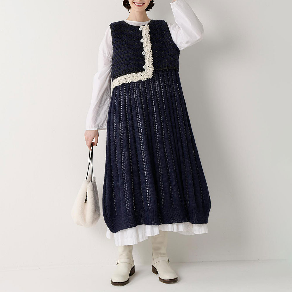 〈糸セット〉紺のワンピース