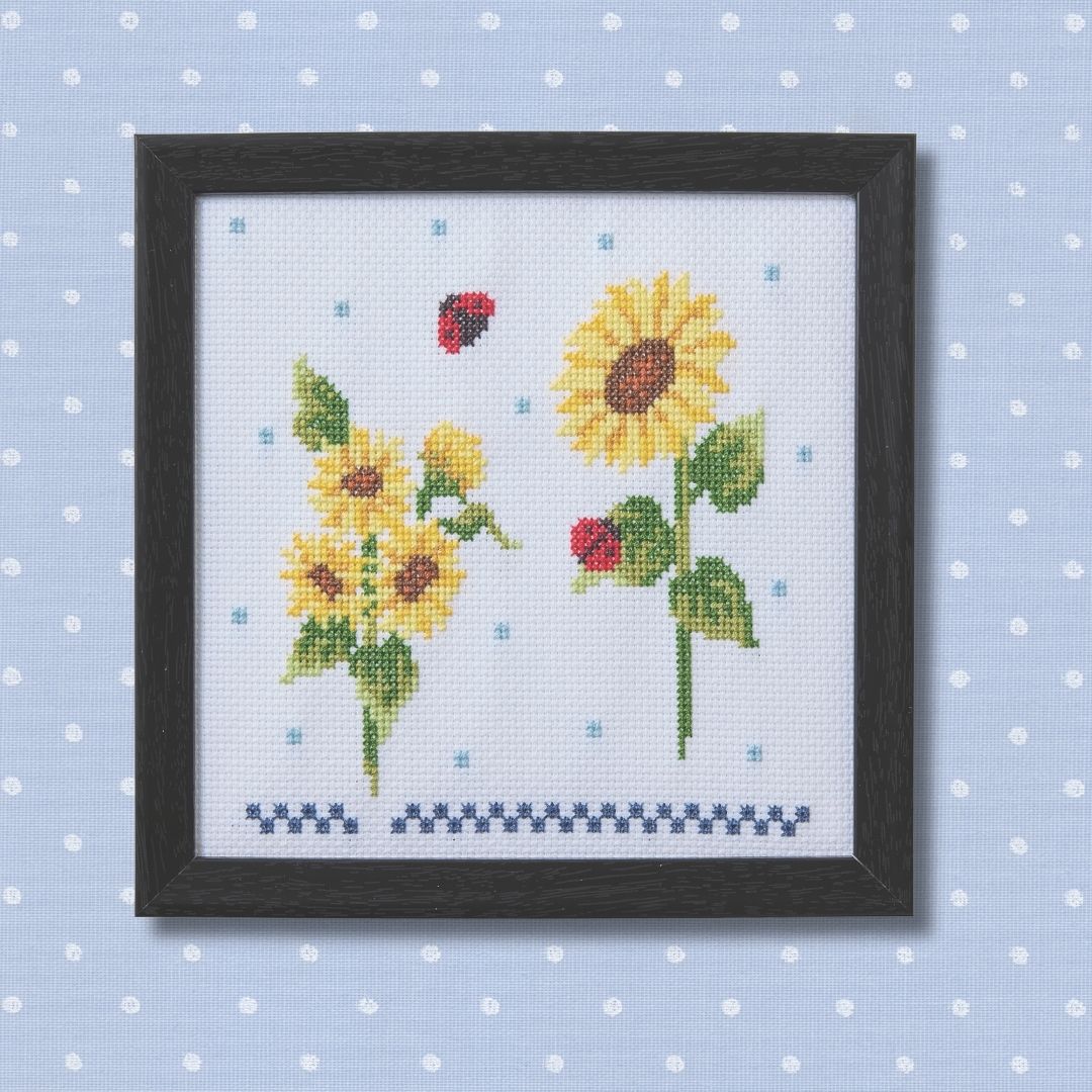 彩葉　季節を彩るクロスステッチ テントウムシと向日葵