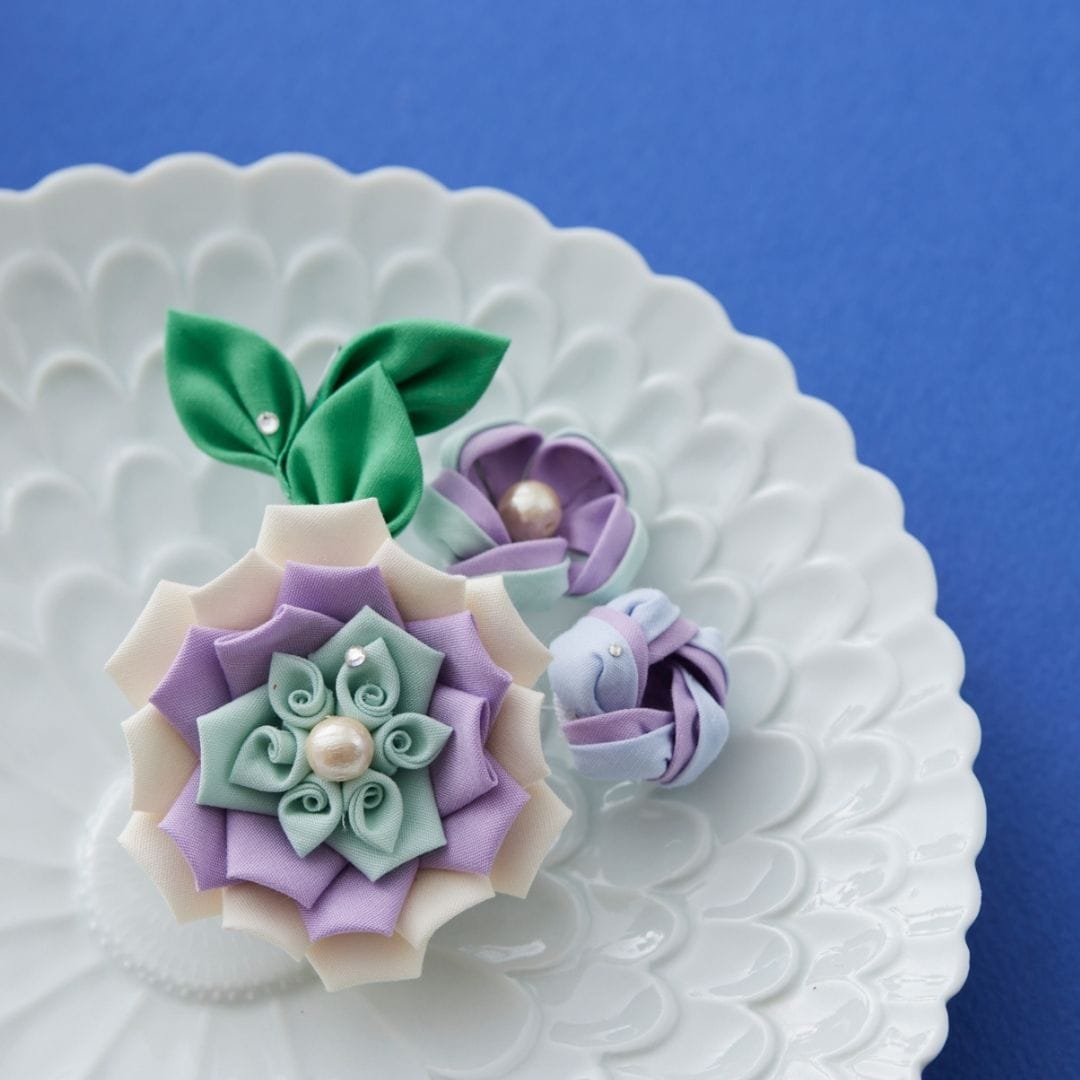 つまみ細工キット 青いバラ