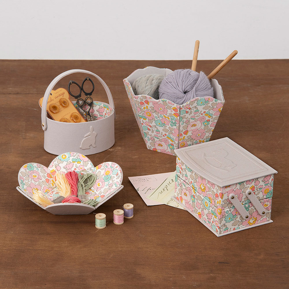 【毎月お届け】手軽にはじめられる布はりこもの 手づくりキット（ベッツィ）