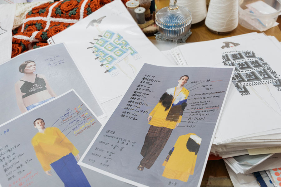 毛糸だまのがっこう 現役プロに学ぶ仕事としての編み物 『プロフェッショナル・ニッティング講座』